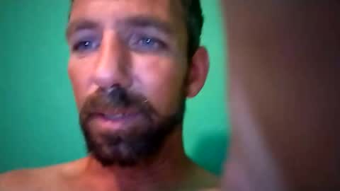 Snapshot of experttreecompany chatting on 02/25/26, 04:22 experttreecompany online show from 02/25/26, 04:22