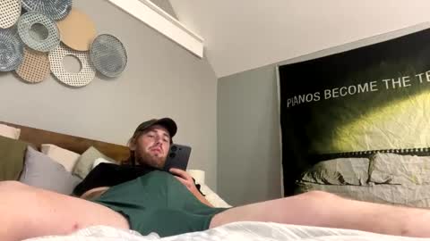 Explosivee andyy online show from 10/12/25, 05:06