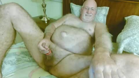 exposedfur online show from 09/19/25, 04:58