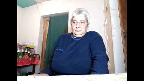 ExquisiteMature online show from 10/04/25, 06:39