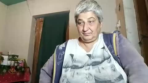 ExquisiteMature online show from 10/14/25, 07:20