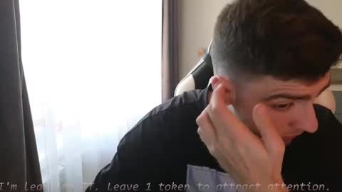 Sweetheart online show from 12/17/25, 12:11