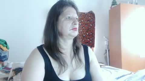 Snapshot of extasymature chatting on 06/23/26, 06:00 ExtasyMature online show from 06/23/26, 06:00