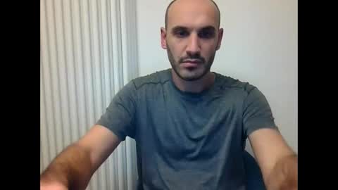 Extro online show from 11/23/25, 10:09