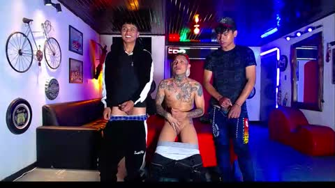 extrangers online show from 03/05/26, 12:12