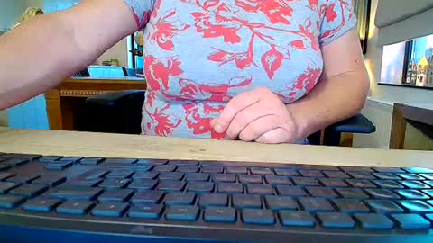 extremestef online show from 07/27/26, 07:43