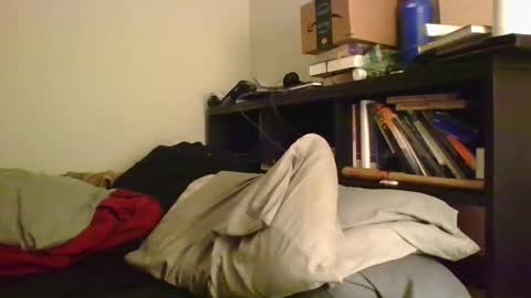 eyequee0007 online show from 10/04/25, 03:37