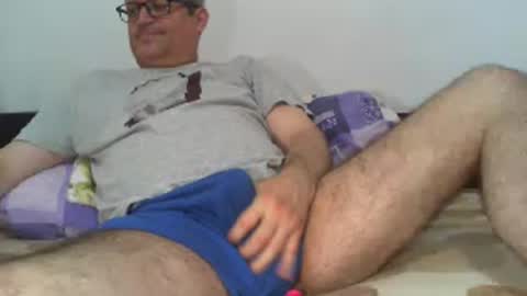 Snapshot of eyes12 chatting on 07/04/26, 06:25 GEORGE online show from 07/04/26, 06:25