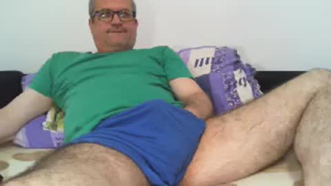 Snapshot of eyes12 chatting on 07/06/26, 05:48 GEORGE online show from 07/06/26, 05:48