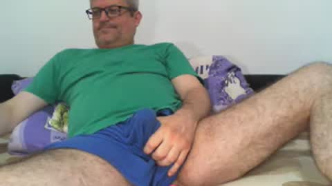 Snapshot of eyes12 chatting on 07/08/26, 02:05 GEORGE online show from 07/08/26, 02:05