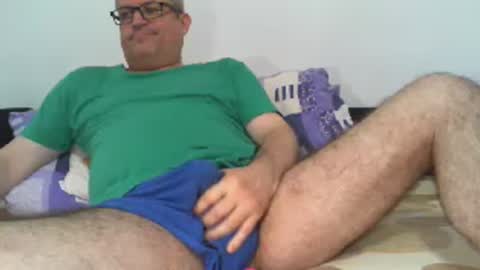 Snapshot of eyes12 chatting on 07/12/26, 05:59 GEORGE online show from 07/12/26, 05:59