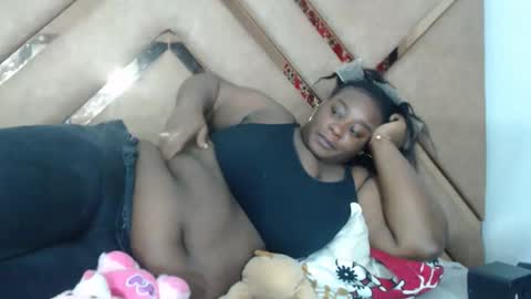 eyshaexotii online show from 03/03/26, 12:50