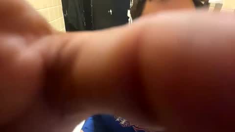 Snapshot of eze_369 chatting on 01/24/25, 10:11 eze_369 online show from 01/24/25, 10:11