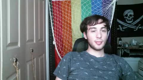 Ezra Naamah online show from 01/05/26, 06:33