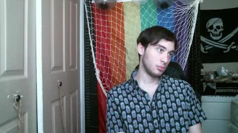 Ezra Naamah online show from 04/03/26, 03:32