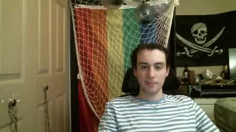 Ezra Naamah online show from 04/13/26, 02:39