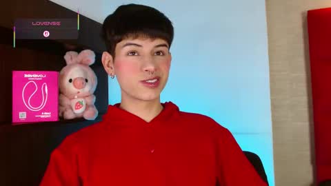 Juan online show from 11/18/25, 05:12