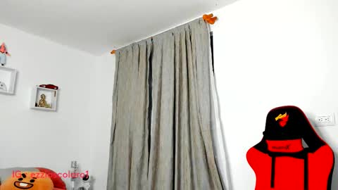 Ezzio Scolaro online show from 11/15/25, 12:08