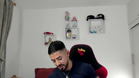 Ezzio Scolaro online show from 04/16/26, 12:11