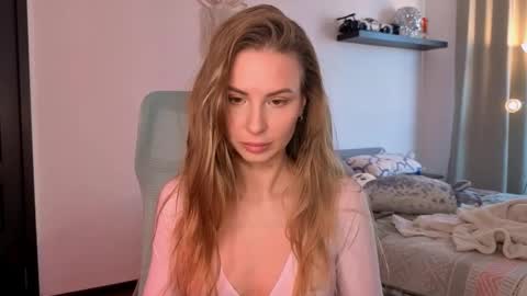  if you dont have fansly account yet use this link to registration    online show from 02/18/26, 09:05