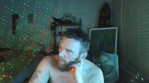 Snapshot of f33l_good chatting on 02/05/26, 11:37 F33l Good online show from 02/05/26, 11:37