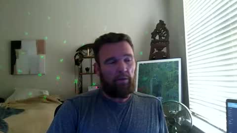 Snapshot of f33l_good chatting on 02/08/26, 05:16 F33l Good online show from 02/08/26, 05:16