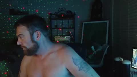 Snapshot of f33l_good chatting on 02/20/26, 04:20 F33l Good online show from 02/20/26, 04:20