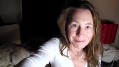 FabOmobono online show from 12/17/24, 06:13