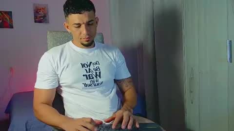 Snapshot of fabi_calde chatting on 06/12/26, 01:26 fabi online show from 06/12/26, 01:26