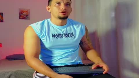 Snapshot of fabi_calde chatting on 07/04/26, 12:22 fabi online show from 07/04/26, 12:22