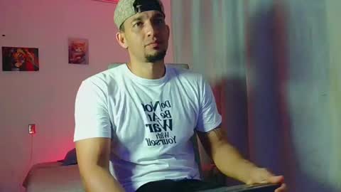 Snapshot of fabi_calde chatting on 07/05/26, 01:45 fabi online show from 07/05/26, 01:45