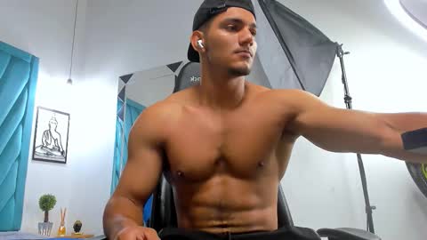 FABIO online show from 01/11/26, 04:34