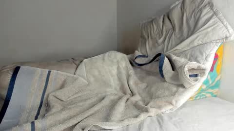 -  A N D E R online show from 10/03/25, 03:47