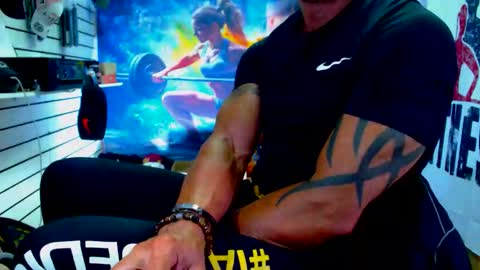 fabxxxl online show from 10/24/25, 07:16