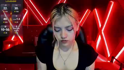 Snapshot of fabzy_fab chatting on 07/15/26, 12:43 fabzy online show from 07/15/26, 12:43