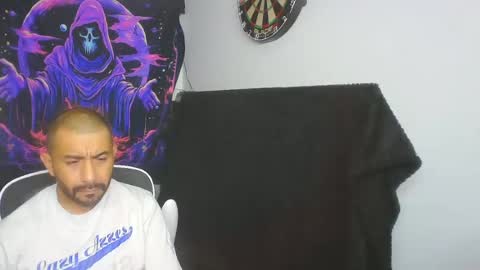 Mark online show from 07/11/26, 08:55