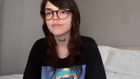 Faerie 3 online show from 04/16/26, 09:37