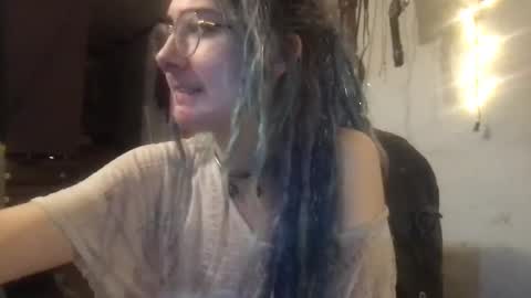 Fae online show from 02/01/25, 04:35