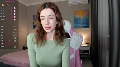 Snapshot of fairy_bloomix chatting on 12/09/24, 01:55 Bloom  online show from 12/09/24, 01:55