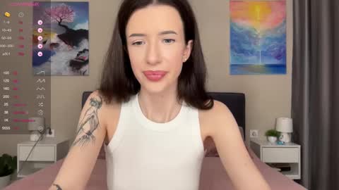 Snapshot of fairy_bloomix chatting on 01/27/25, 05:58 Bloom  online show from 01/27/25, 05:58