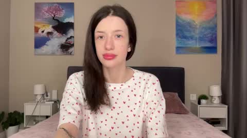 Snapshot of fairy_bloomix chatting on 02/18/25, 10:49 Bloom  online show from 02/18/25, 10:49