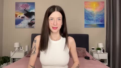 Snapshot of fairy_bloomix chatting on 02/26/25, 12:25 Bloom  online show from 02/26/25, 12:25