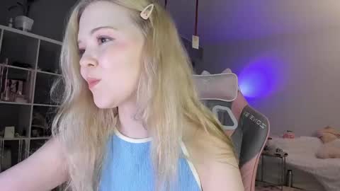 Snapshot of fairy_casey chatting on 05/04/26, 11:56 fairy_casey online show from 05/04/26, 11:56