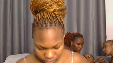 Snapshot of fairy_pearl chatting on 05/21/26, 04:30 fairy_pearl online show from 05/21/26, 04:30