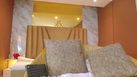 FAIRY online show from 10/04/25, 08:40