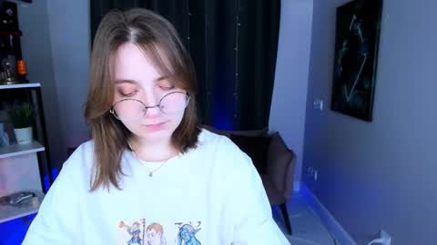 Tara online show from 11/04/25, 01:54