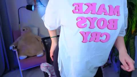 Tara online show from 11/16/25, 09:31