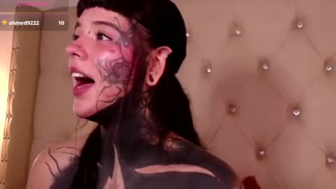 Snapshot of fairyflexxx chatting on 12/10/24, 01:33 Fairy online show from 12/10/24, 01:33