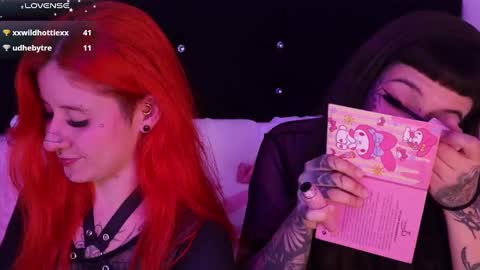 Snapshot of fairyflexxx chatting on 02/01/25, 12:29 Fairy online show from 02/01/25, 12:29