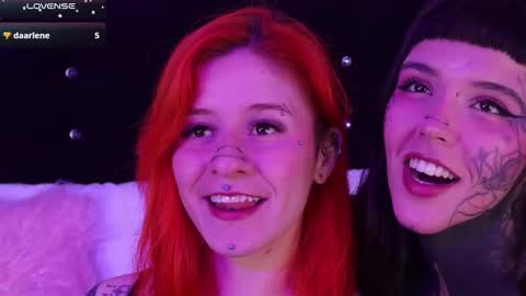 Snapshot of fairyflexxx chatting on 02/04/25, 12:29 Fairy online show from 02/04/25, 12:29